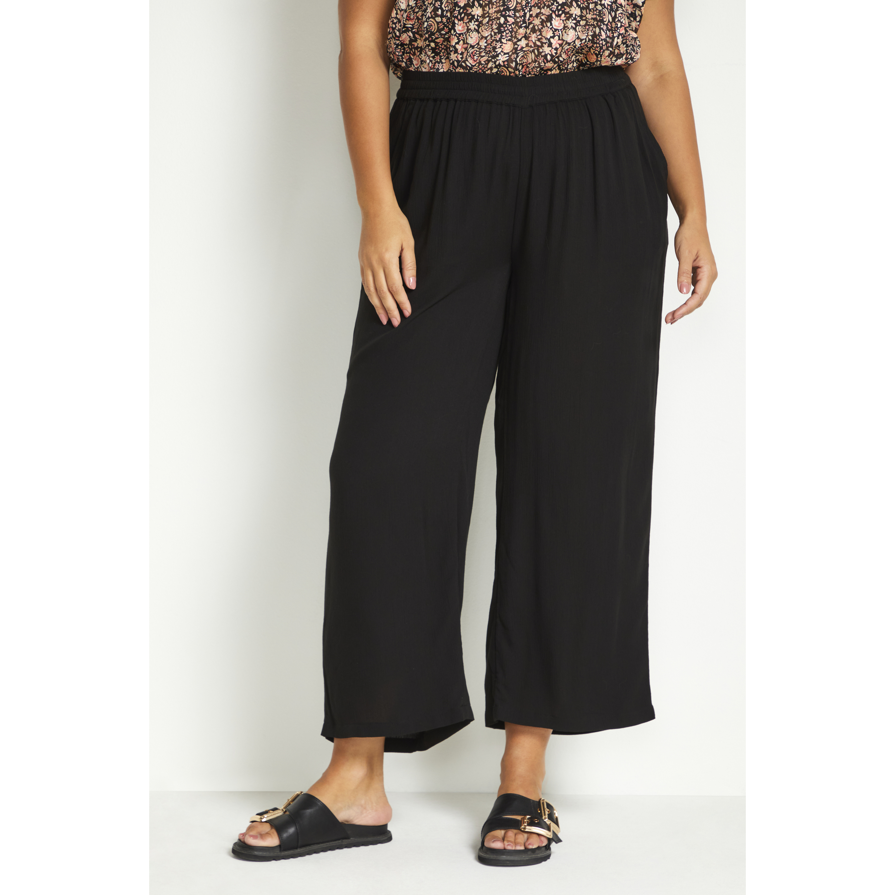 5714352902572 - Damenhosen Dacina Ami