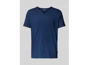 5715376777016 - T-Shirt mit spitzem Ausschnitt Aston Regular fit