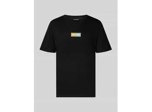 5715717183049 - T-Shirt mit Label-Print und Rundhalsausschnitt