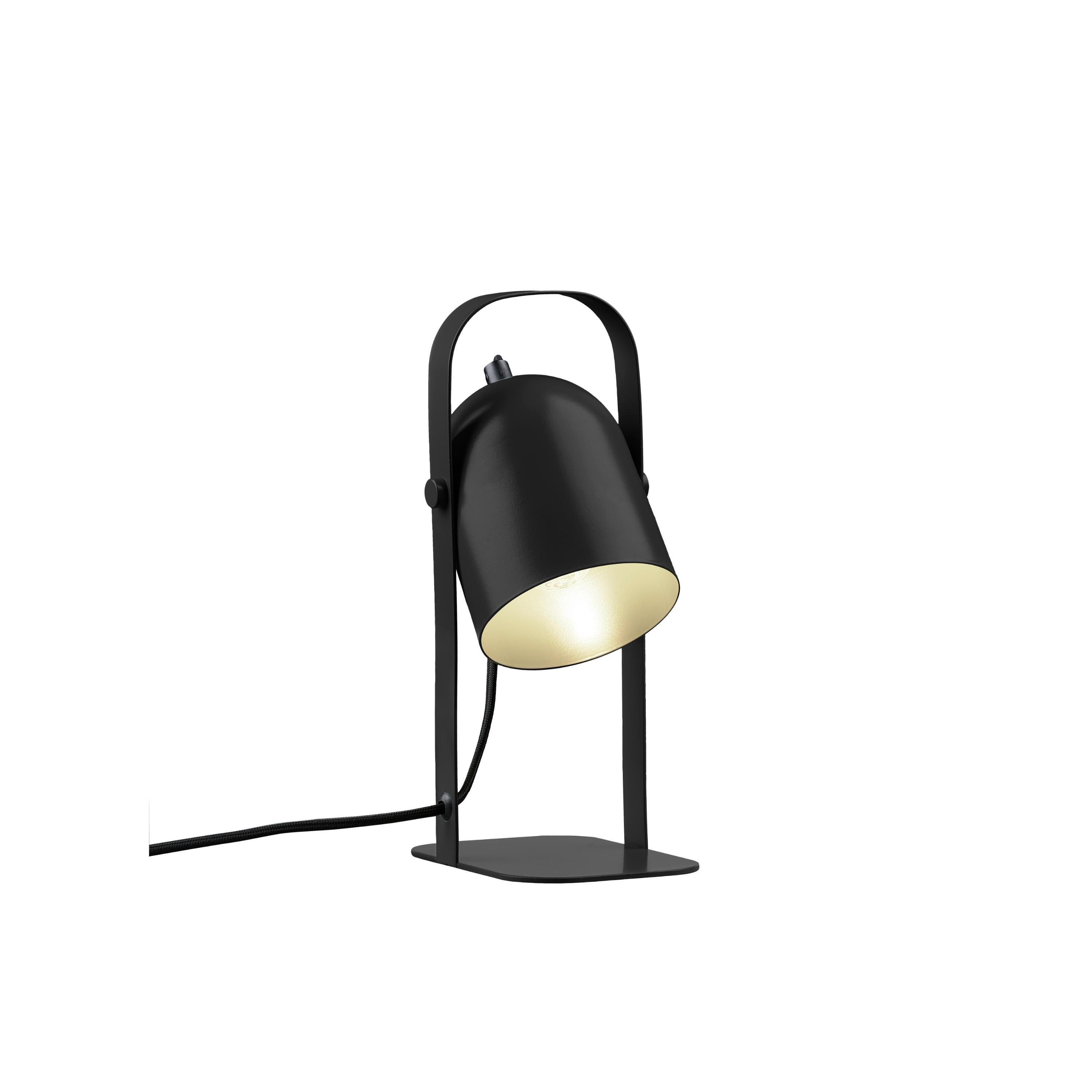 5722000123101 - Tischlampe Nesvik