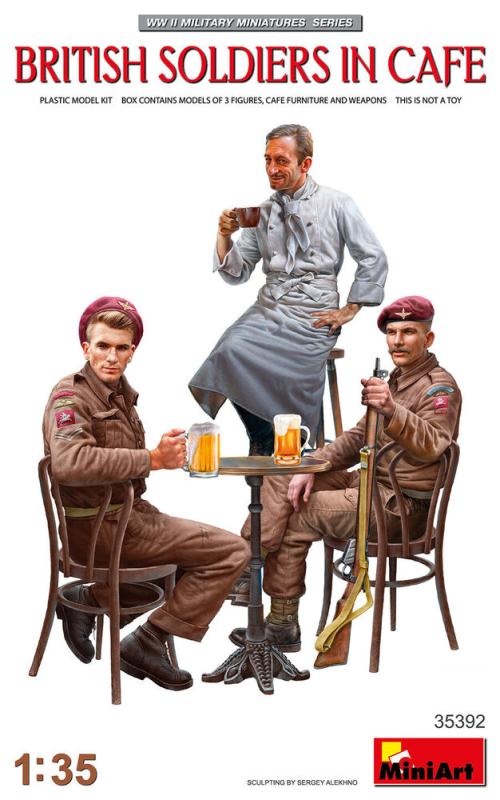 5905090346203 - MiniArt 35392 - 135 British Soldiers in Cafe