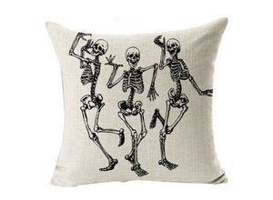 7354185232965 - Sollbry Halloween-Kissenbezüge 457 x 457 cm drei Totenköpfe menschliches Skelett Deko-Kissenbezug für Sofa Halloween drinnen und draußen