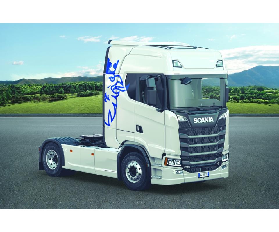 8001283039659 - Scania 770 S V8 White Cab