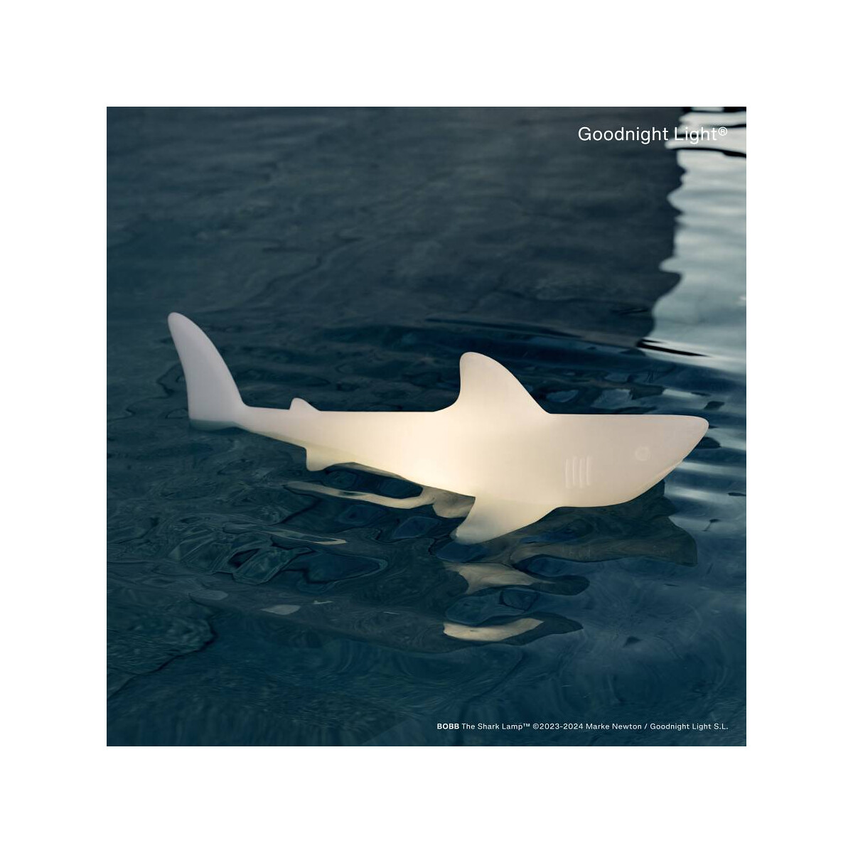 8437021584769 - Akkuleuchte Bobb the Shark weiss Poolleuchte