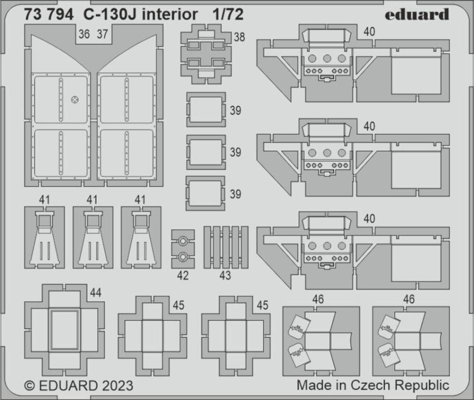 8591437576098 - 73794 - 172 C-130J interior 1 72 ZVEZDA