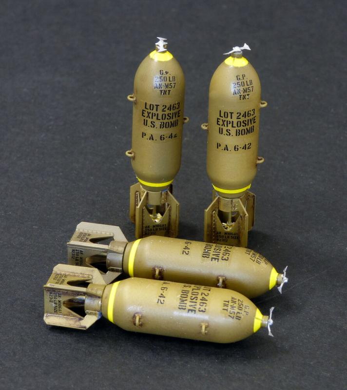 8595241630243 - Bombs 250lb