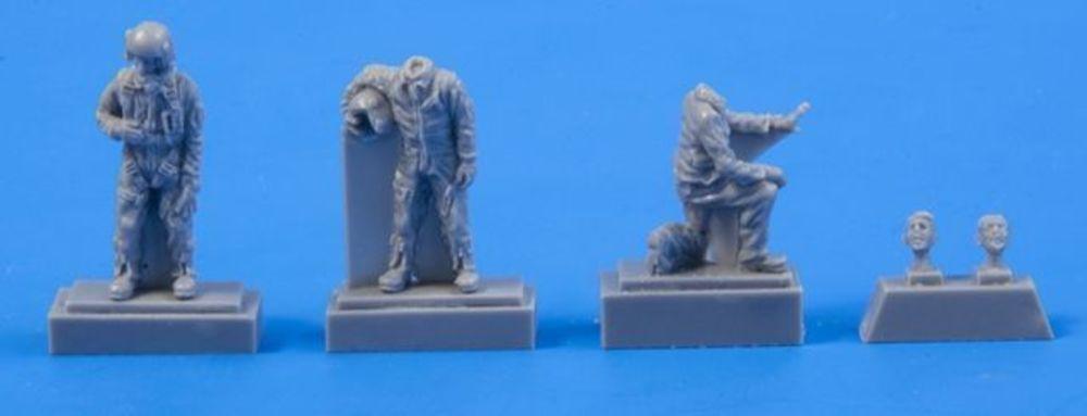 8595593123738 - CMK 129-F72306 - Two Fouga Magister Pilots and aMechanic for Special Hobby kit (3 fig) in 172 8595593123738 - CMK 129-F72306 - Two Fouga Magister Pilots and aMechanic for Special Hobby kit (3 fig) in 172