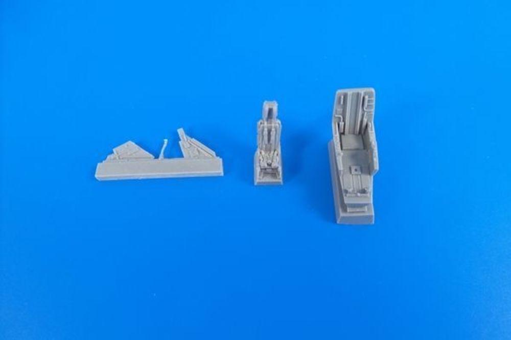 8595593123837 - CMK 129-7349 - Harrier GR1- Cockpit set for Airfix kit in 172