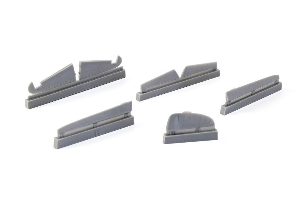 8595593126272 - Ki-43 II Hayabusa - Control Surface Set [Special Hobby]