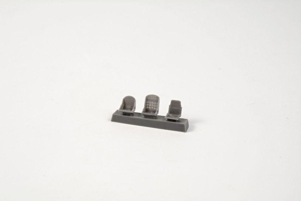 8595593126579 - Nakajima B5N2 Kate - Crew seats with Harness [Airfix]