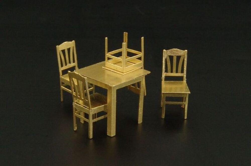 8595683901949 - Table and chairs