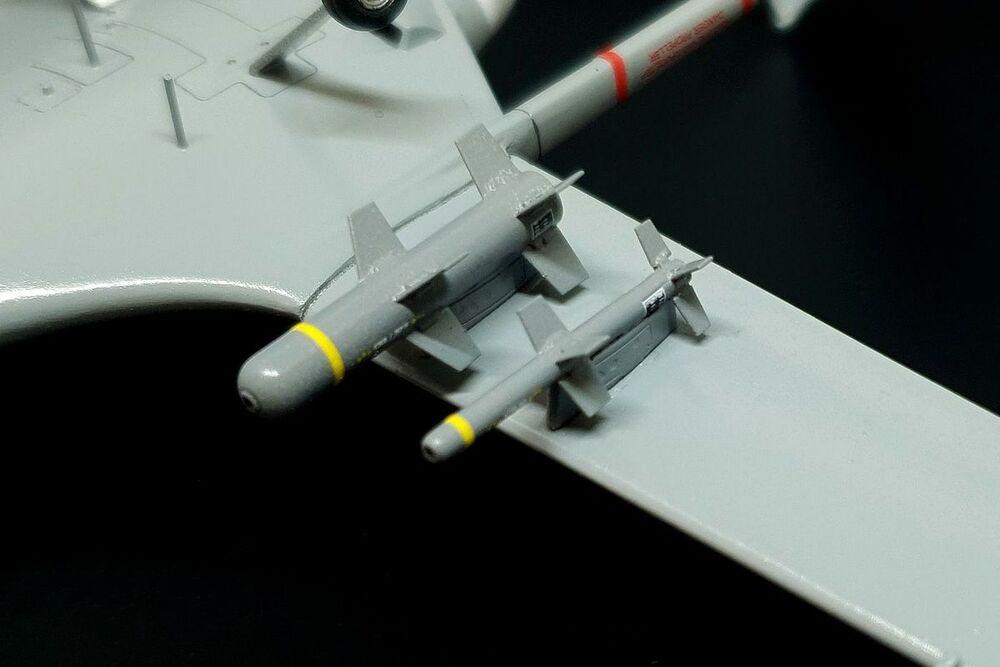 8595683909815 - Bayraktar TB2 laser guided missiles (for Clear Prop kit)