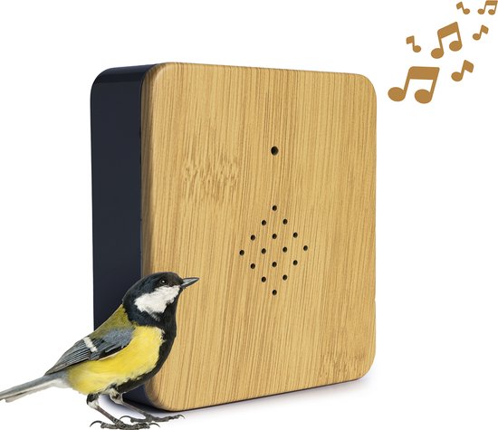 8717774696972 - QLT Vogelhaus mit Naturgeräuschen - Box mit Vogelstimmen - Batteriebetrieben - Automatischer Bewegungssensor - Einstellbare Lautstärke - Holz Grau