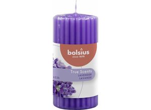 8717847138408 - True Scents Duft Stumpenkerze geriffelt Lavendel blaulila 12 cm Kerze - Bolsius