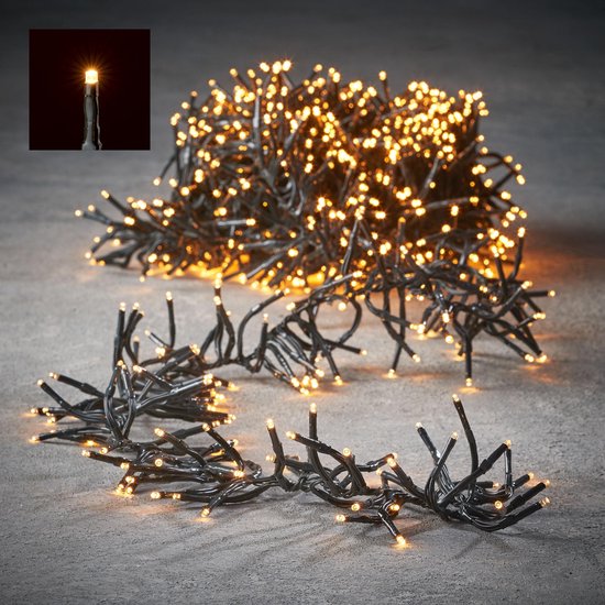 8718861684629 - Luca Lighting Cluster Weihnachtsbeleuchtung mit 1152 LED Lichtern - L800 cm - Warmweiß 8718861684629 - Luca Lighting Cluster Weihnachtsbeleuchtung mit 1152 LED Lichtern - L800 cm - Warmweiß