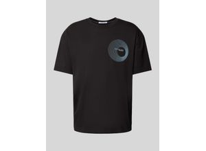 8720109341317 - T-Shirt mit Label- und Motiv-Print Modell CIRCLE FREQUENCY