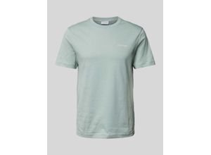 8720109906196 - T-Shirt mit Label-Print Modell ENLARGED