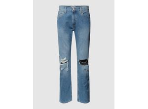 8720116650556 - Relaxed Straight Fit Jeans mit Destroyed-Effekten Modell Ethan