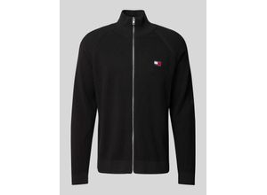 8720636543574 - Strickjacke mit Label-Patch