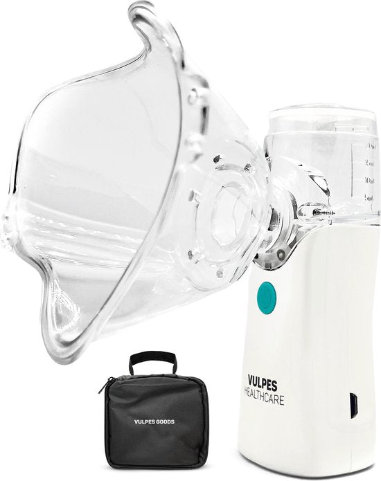8720648259821 - Vulpes Goods® HealthCare - Aerosolgerät - Ultraschallvernebler Inhalator - Vernebler - Inhalator für Kinder Erwachsene und Babys - Wiederaufladbar - 2 Modi - Hilft gegen Atemwegserkrankungen - Inkl 4 Düsen & Deluxe Reiseetui