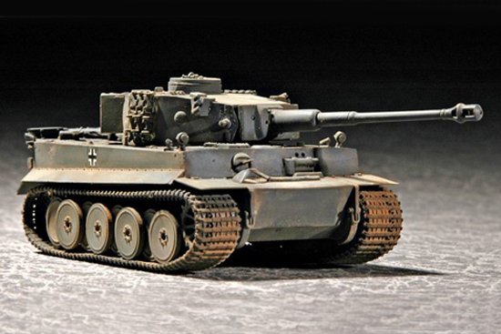 9580208072425 - Trumpeter 757242 - 1 72 Tiger 1 Tank (Early)